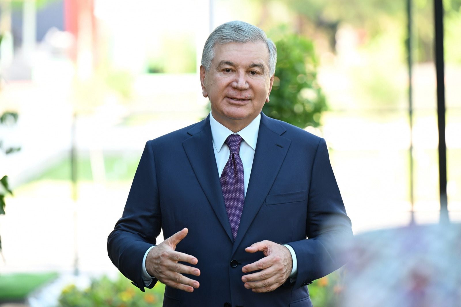 Мирзиёев побывал в Бекабаде: набережная канала «Хос ёз» и махалля Дустлик преображаются