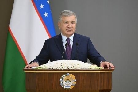 Мирзиёев поставил задачу вывести чёрную металлургию на новый уровень: электронный лом, миллиарды инвестиций и ИИ на комбинатах